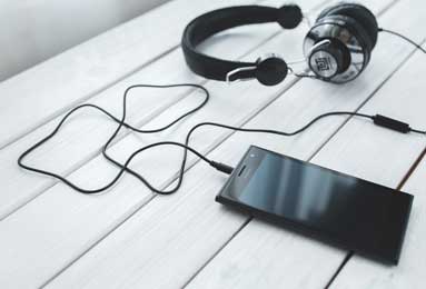 曼城4连胜狂飙！门神救险+新援绝杀，谁能挡蓝月亮？